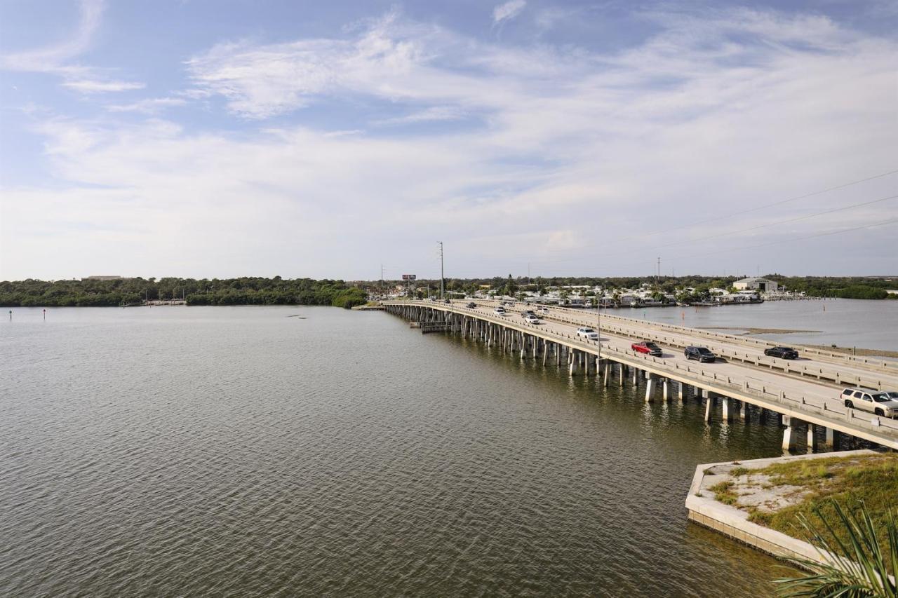 Dolphin Bay In Boca Ciega Resort - 2Br, Pool, Bay View San Petersburgo Exterior foto